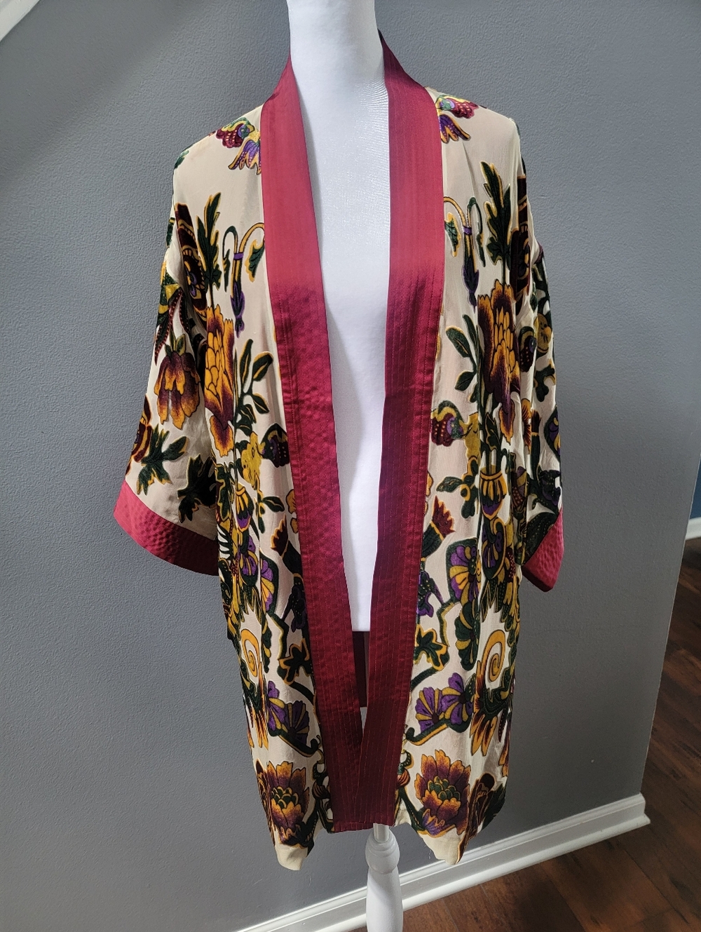 Chicos Boho Heritage Floral Velvet Burnout Open Kimono Multicolor S/M - Picture 3 of 6